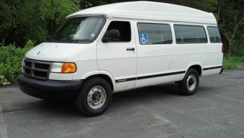 2001 dodge 3500 ram van handicap/transport bus wheelchair lift cold a/c dodge