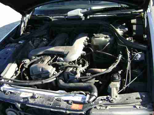 1987 Mercedes Benz TurboDiesel Wagon -- for Parts or Restoration, image 5