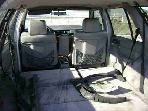 1987 Mercedes Benz TurboDiesel Wagon -- for Parts or Restoration, image 10