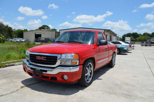 2006 gmc new sierra, 71k miles, custom cam, custom truck