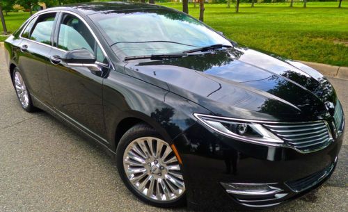 2013 lincoln mkz ecoboost /navigation/blis/  rear camera/ heated &amp; cooling seats