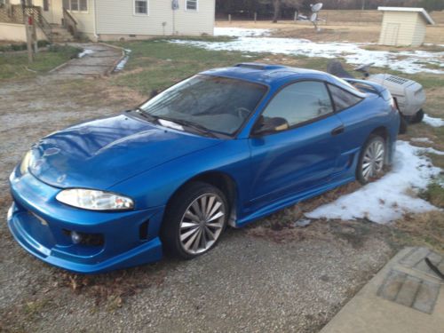 1996 mitsubishi eclipse base hatchback 2-door 2.0l