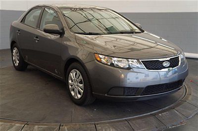 2013 kia forte ex-extremely clean-one owner-bluetooth-low miles-cheap price!!!