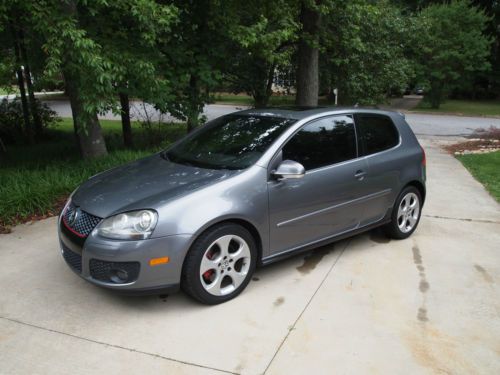 2008 volkswagen gti base hatchback 2-door 2.0l