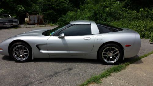 1997 chevrolet corvette automatic targa top 50k miles new rims and tires