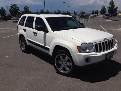 2005 jeep grand cherokee laredo sport utility 4-door 3.7l