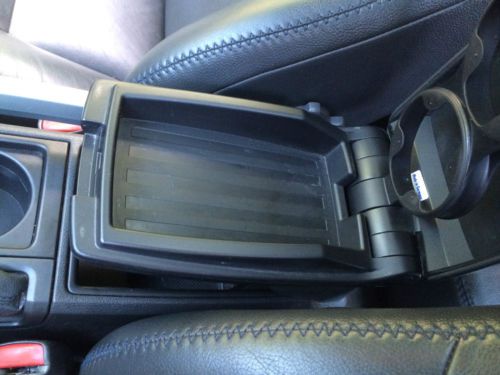 2004 Volvo XC70 Base Wagon 4-Door 2.5L, image 9