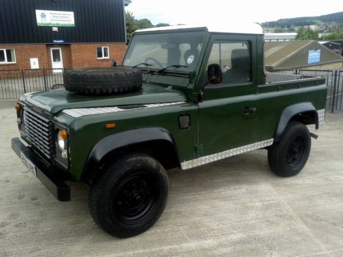 1988 landrover 90 2.5 turbo diesel pickup truck in belize green - driving video