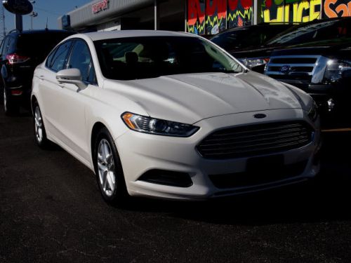 2013 ford fusion se