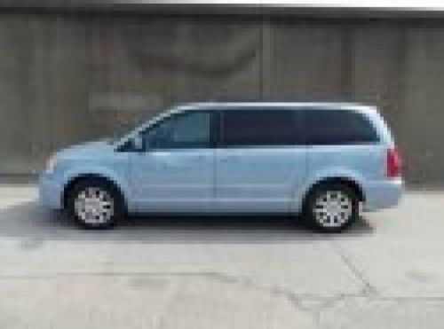 2013 chrysler town & country touring