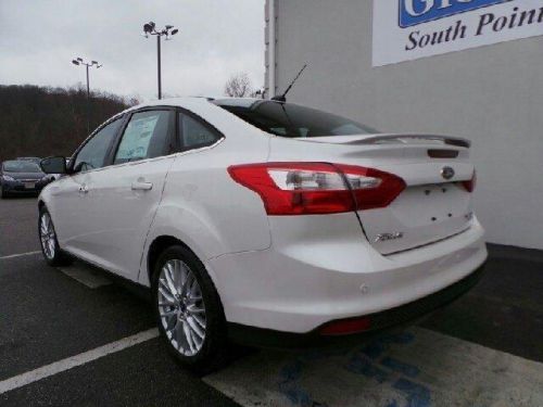 2014 ford focus titanium