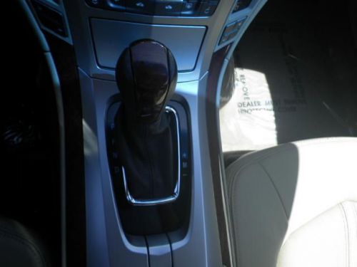 2011 cadillac cts luxury