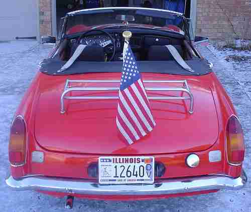 1972 MGB Roadster, image 2