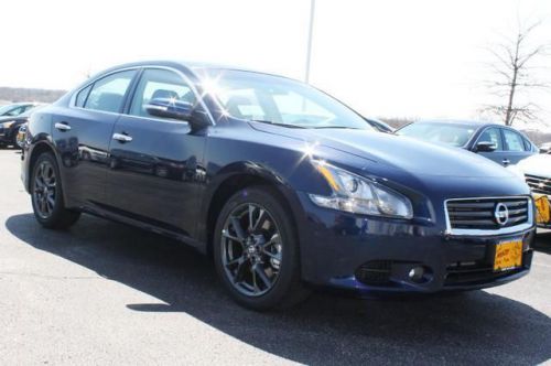 2014 nissan maxima s