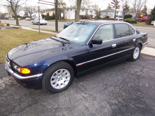 2000 bmw 740il base sedan 4-door 4.4l