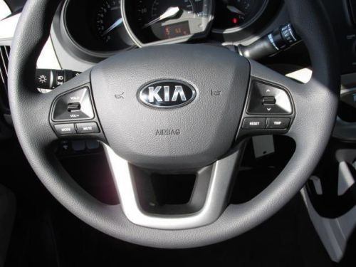 2014 kia rio lx