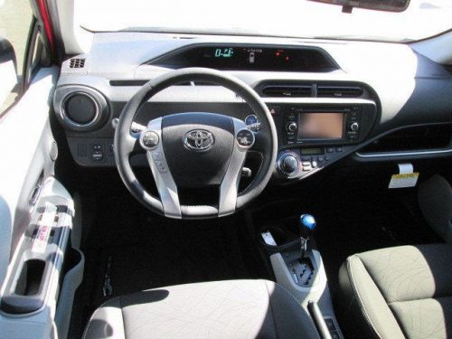 2014 Toyota Prius c Four, US $24,599.00, image 11