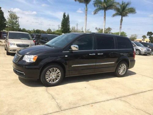 2014 Chrysler Town & Country Touring-L, US $39,100.00, image 2