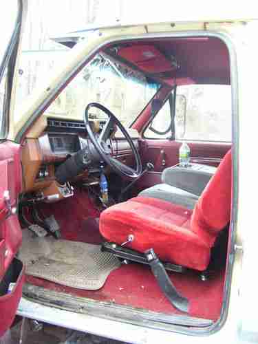 1982 Ford F-600 Pick up Truck f-150 f-250 f-350 f-450 f-550 Detroit Diesel dump, US $5,500.00, image 14