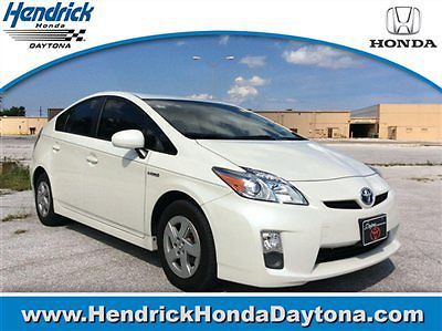 Toyota prius 5dr hatchback iii low miles sedan automatic 1.8l 4 cyl white