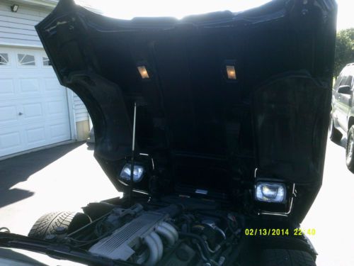 1985 CHEVROLET CORVETTE HATCHBACK COUPE. BLACK 4-SPEED WITH LEATHER BUCKETS., image 16