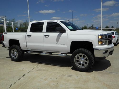 Trucks custom converson suv white camera nav sport 4x4  5.3 v8 chevy my link