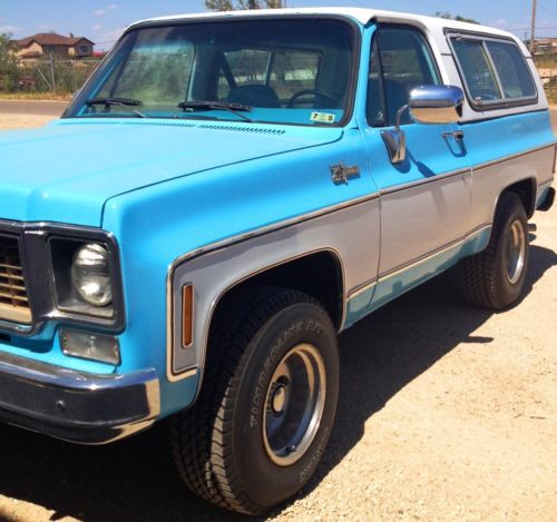 Classic k5 blazer 4x4 convertible off road