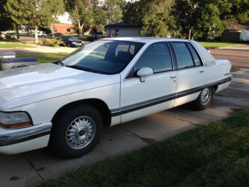 1992 buick roadmaster limited sedan 4-door 5.7l