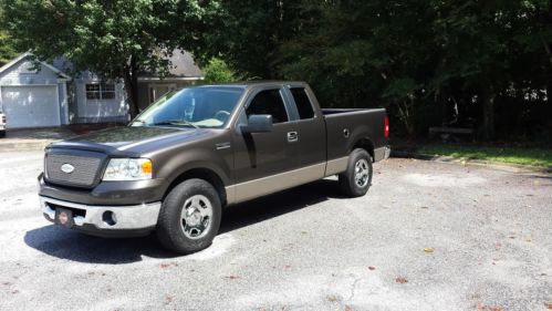 2006 ford f-150 xlt extended cab pickup 4-door 5.4l