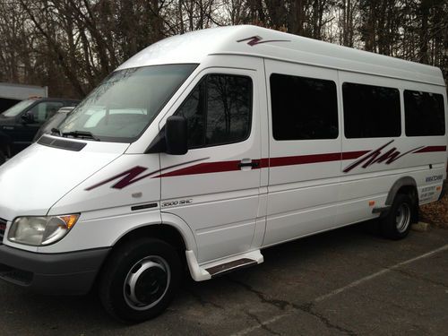 **super clean 15 passenger sprinter van***