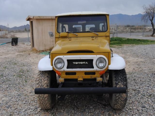 Toyota Land Cruiser 2 door and ambulance door, US $2,000.00, image 2