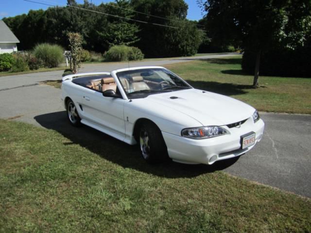 Ford mustang cobra