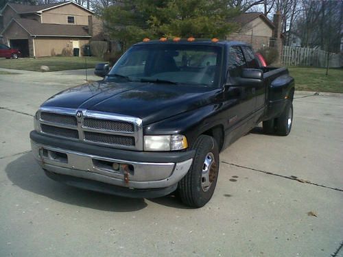 2001 dodge ram 3500 base extended cab pickup 2-door 5.9l