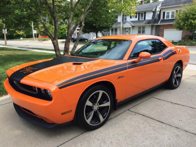 2014 dodge challenger r/t coupe 2-door