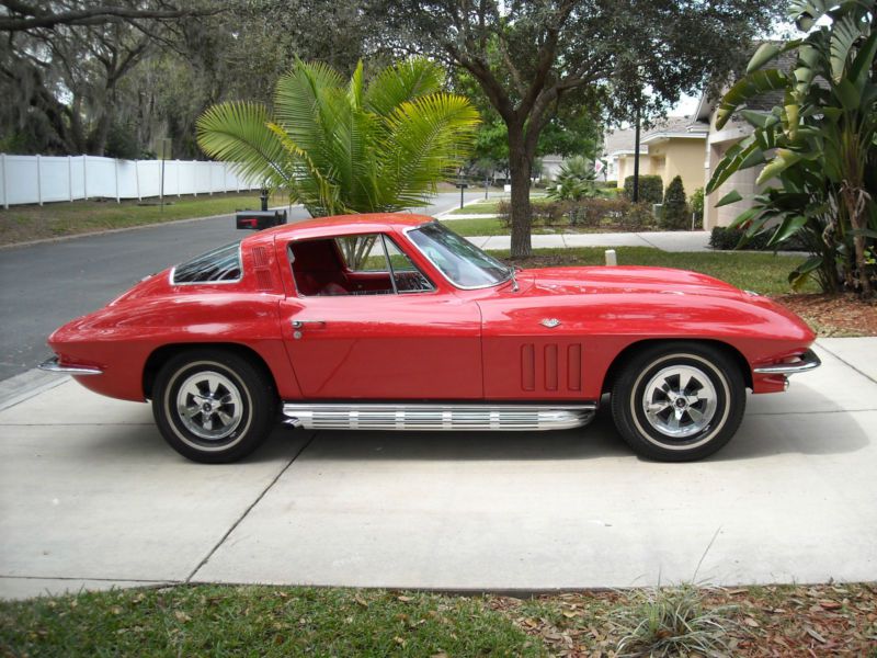 1965 chevrolet corvette stingray