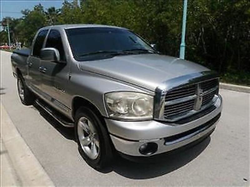 2006 dodge ram 1500 slt crew cab pickup 4-door