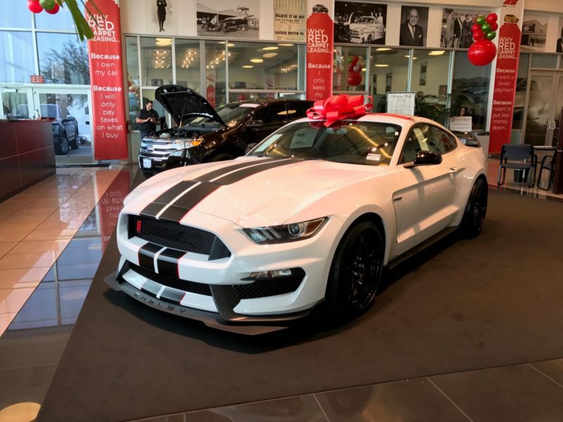 2017 ford mustang shelby gt350r