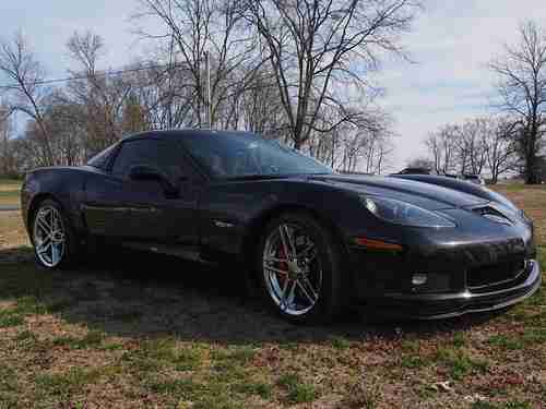 Stunning 2008 Chevrolet Corvette Z06 Coupe 2-Door 7.0L 3LZ Premium Leather Pkg., image 3