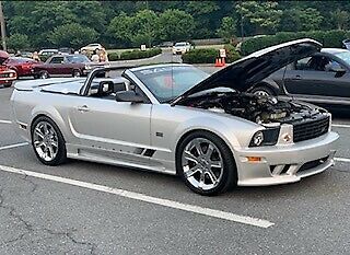 2006 ford mustang convertible