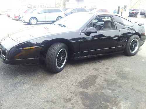 1988 pontiac fiero gt coupe 2-door 2.8l