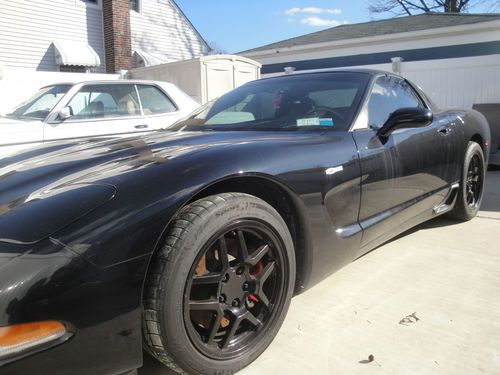 2004 chevrolet corvette z06..mint. only 55k miles