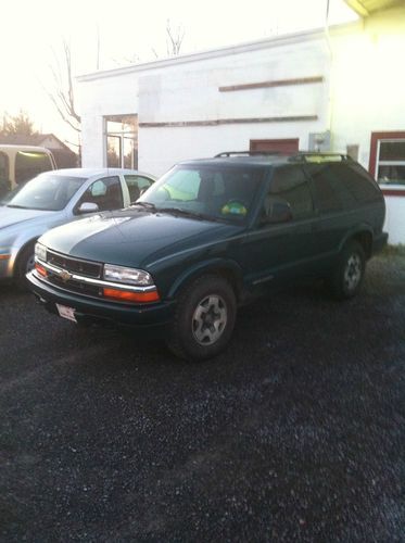 1998 chevrolet blazer ls sport utility 2-door 4.3l