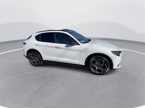 2024 alfa romeo stelvio veloce