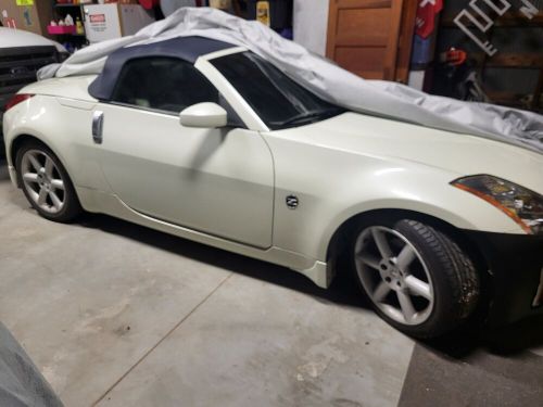 2004 nissan 350z roadster