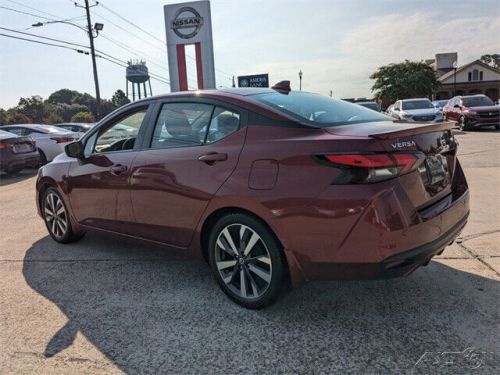 2020 nissan versa 1.6 sr