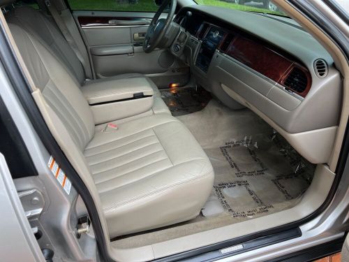 2005 Lincoln Town Car, US $8,600.00, image 9