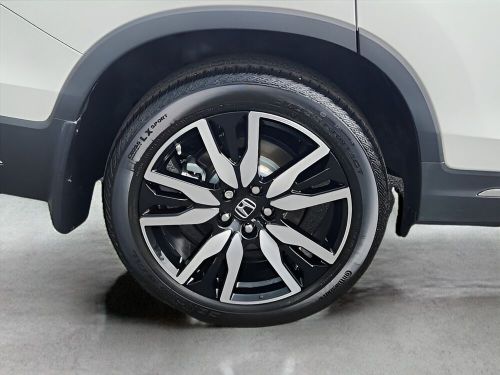 2022 Honda Pilot 2WD Touring 7 Passenger, US $35,389.00, image 24