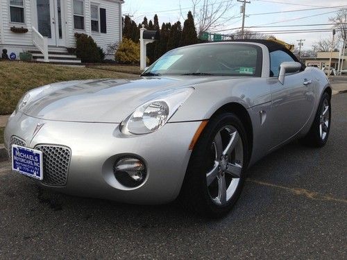 2006 pontiac solstice 5 speed manual 2-door convertible