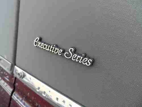 2000 Lincoln Town Car EXECUTIVE LEATHER! PREMIUM! ALLOYS! SHARP CLEAN CARFAX!, image 13