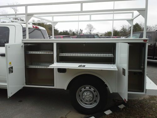 Ram 2500 st crew cab 4x2 w/ omaha utility body